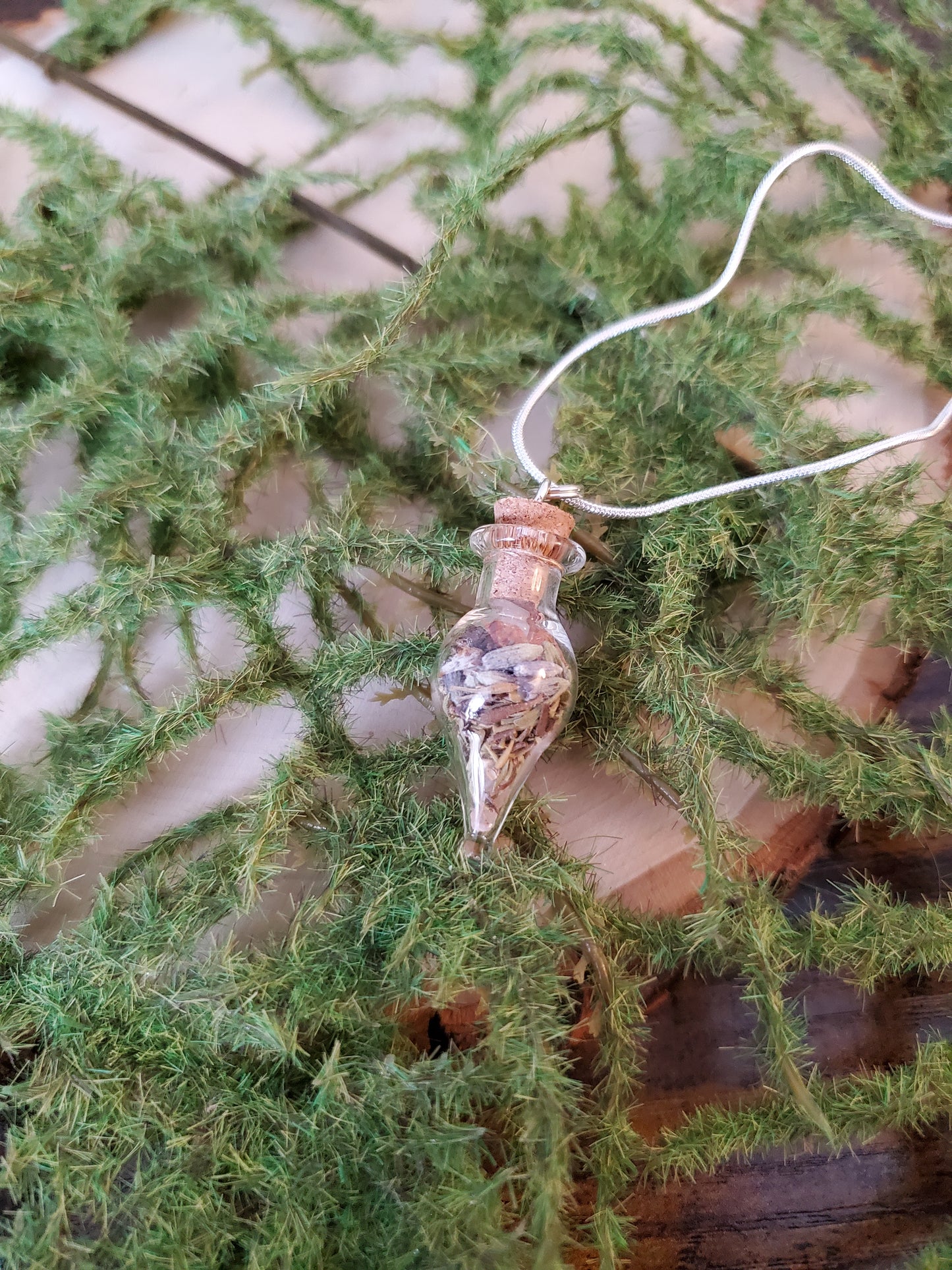 Confidence Spell Jar Necklace